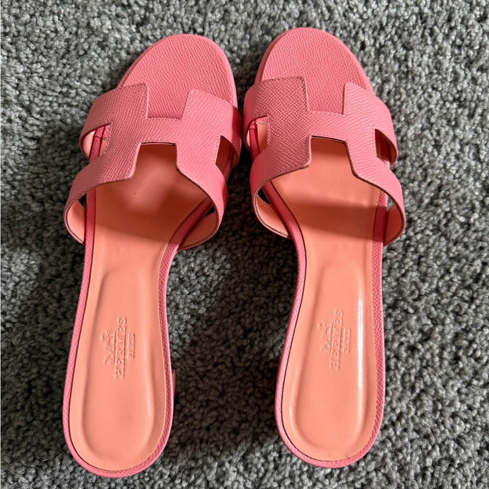 Hermes Pink Women's Sandals